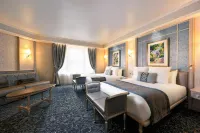 Disneyland Hotel Hotels in Chessy