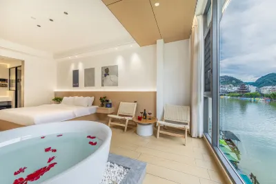 Dawn dawn residential quarters far away town Hotels near Zhenyuanfu Chengyuan