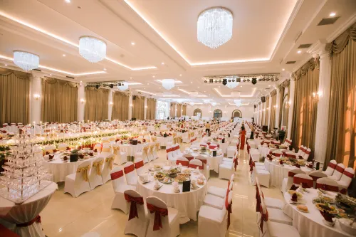 โรงแรมม่วง ธาร์ แกรนด์ เดียน เบียน ภู โรงแรมในเดียนเบียนฟู