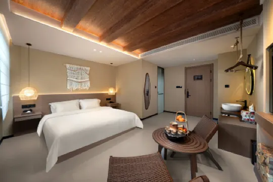 Xueting Songjiang Moon Hotel (Harbin Zhonghua Baroque Branch) Отели рядом с достопримечательностью «Zhou Enlai Forepart Harbin Develop Revolution Activity Domicile Relic Site»