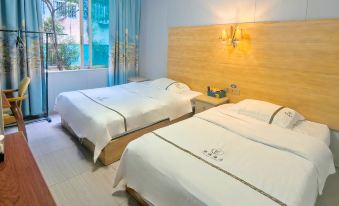 Huayi Hotel