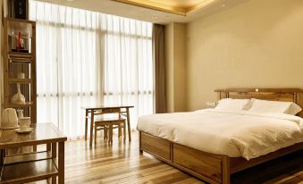 China White Museum Hotel