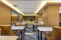 格森東方ホテル（蘭州西客駅省博物館）