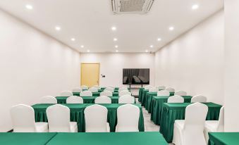 City Comfort Inn Hotel (Chongqing Jiangjin Xiangtang Subway Station)