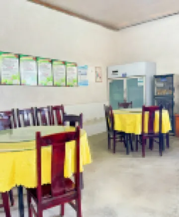 半山花宿·櫻花谷觀景客棧