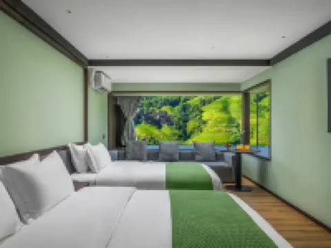 โรงแรมแอนแลนด์ โรงแรมในหลงเซิง