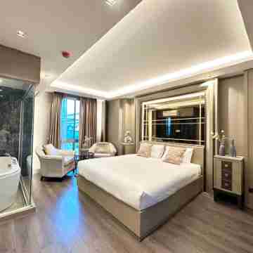 The Erawan Condo Rooms