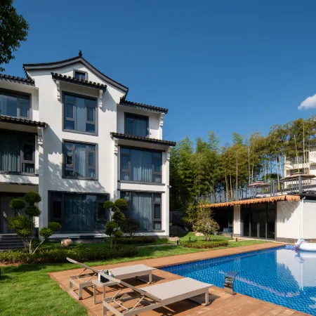 Qingluo Xiaozhu | Ivy Bower Homestay