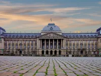 Holiday Inn Express Brussels - Grand-Place Hotels near Manneken Pis