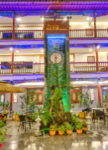 香港艾度假日飯店（重慶長壽古鎮長壽高鐵北站店） 天馬山附近的飯店