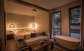 Shanheli Homestay (Small Park Branch)