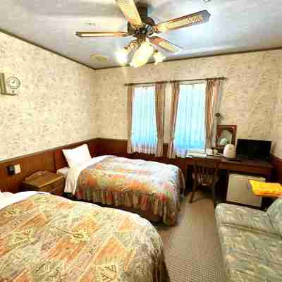 Echoland Madarao Rooms
