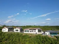 Liangqi Mountain Courtyard B&B