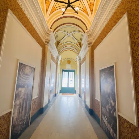 OPERA16 Guestrooms