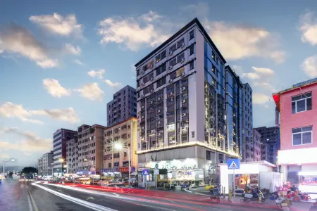 Season 5 Hotel (Loucun Subway Station Branch)