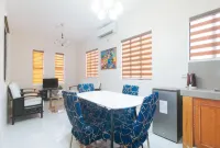 RedDoorz @ Alquiza Residences Parañaque