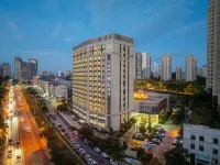 Soluxe Heyi Hotel Dalian Hotels in Wanda Plaza/Software Park/Xuefu District