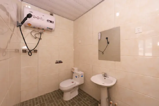 China Xuegu Wenwen Hotel