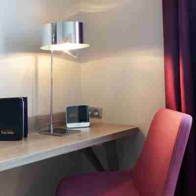 Best Western Plus Paris Velizy Rooms