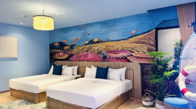 Yellow Bee Resort Cililitan Hotels near Halim Perdanakusuma International Airport