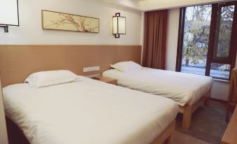 Xitang Manyue Hotel (Songzilai Fengqiao Branch)