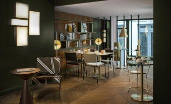 Hotel Louvre Piemont