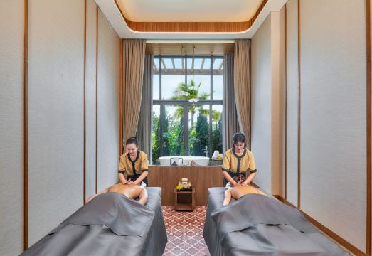 1. 앙사나 콴 란,..