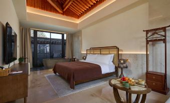 Floral Lux Hotel·Simple and Rustic hotel