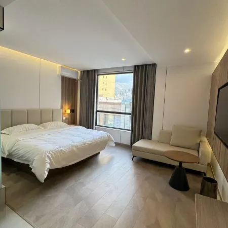 Yuanmu Homestay Hotel (Longnan Station Longnan First People's Hospital)