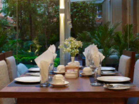 ホテル スライブ、ア トロピカル コートヤード カトマンズのホテル