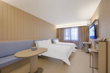 HanTing Hotel (Siping Dongzhan Tiedong Government)