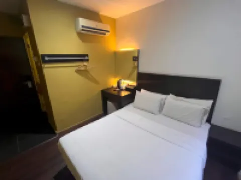 Grand World Hotel Hotels in Masai