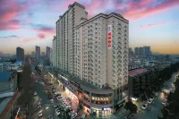 Homeinn · neo Hotel (Zhouzhi Shuijie County Government) - parking