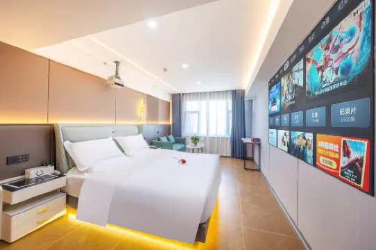 雲希酒店（張掖路步行街店）