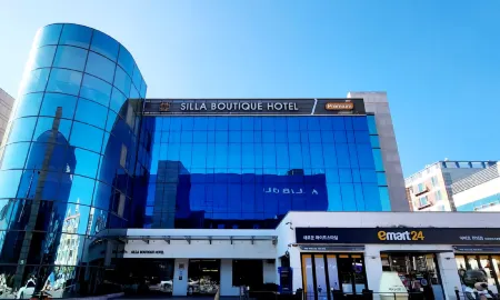 Silla Boutique Hotel Premium Отели рядом с достопримечательностью «Gyeongju World Entertainment Park»