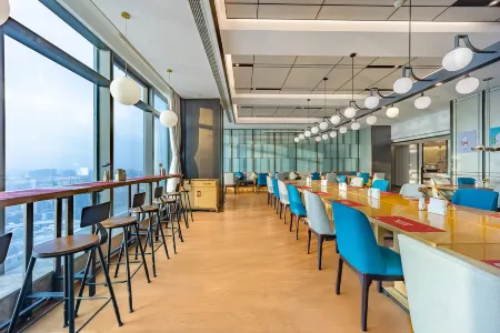 Shuguangwei Hotel (Hefei Swan Lake) Отели рядом с достопримечательностью «Anhui Cultural Museum»