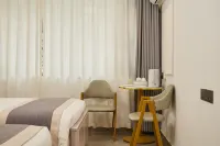 Floral Hotel·Chung Han Hotel(Chaozhou Ancient city Arch Street shop) - Inns