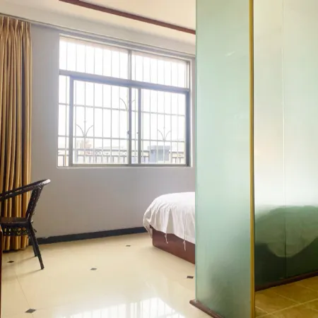 Hepu Haizhiyuan Business Hotel