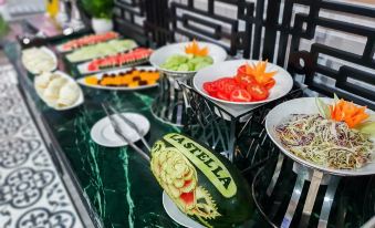 La Stella Ha Long Hotel