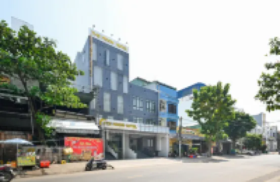 The Moon 1 Hotel Các khách sạn gần AEON MALL Bình Tân