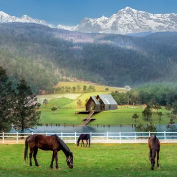 Taohuawu Lijiang Snow Mountain Secret Realm Luxury Resort Hotel Hotels near Yulong Snow Mountain Ropeway