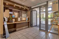 B&B HOTEL Carcassonne Rocadest La Cité Hotels in Palaja