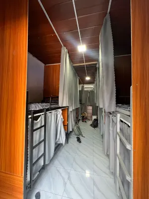 Apatuxay Vientiane Hotel & Apartment