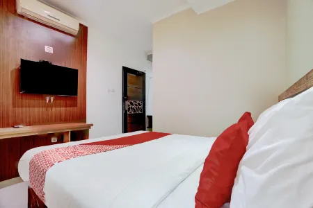 Hotel O Chinatown Near Ampel Formerly Hotel Novera Отели в г. Pabean Cantikan