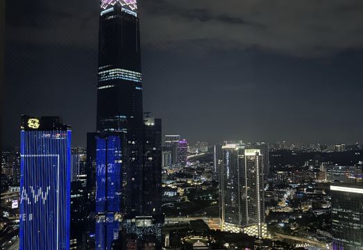 아질레 레지덴시 모던한 객실 인테리어