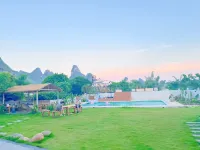 Qingxi Homestay (Yangshuo Impression Liu Sanjie Scenic Area Lijiang Branch)