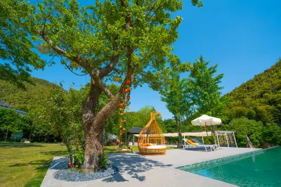 Streamscape · Aqua Haven Poolside Retreat Hotels near Huixin · Adventurer Paradise