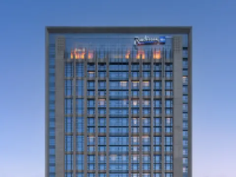 ラディソン ブル 深業ホテル カシュガル カシュガルのホテル