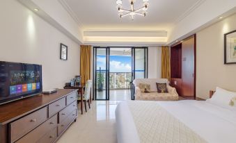 Beihai Hongyuan Scenic Apartment (Underwater World Old Street)