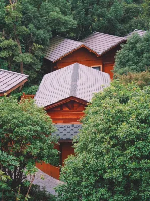 Howard Johnson Dongqian Lake Plaza Ningbo -Spring Joy Wing